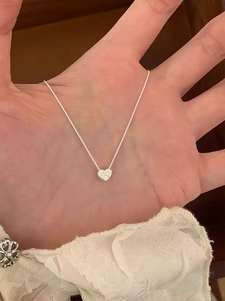 925シルバーメッキミニズirconiaハートネックレス女性シンプルスタイルコレクション