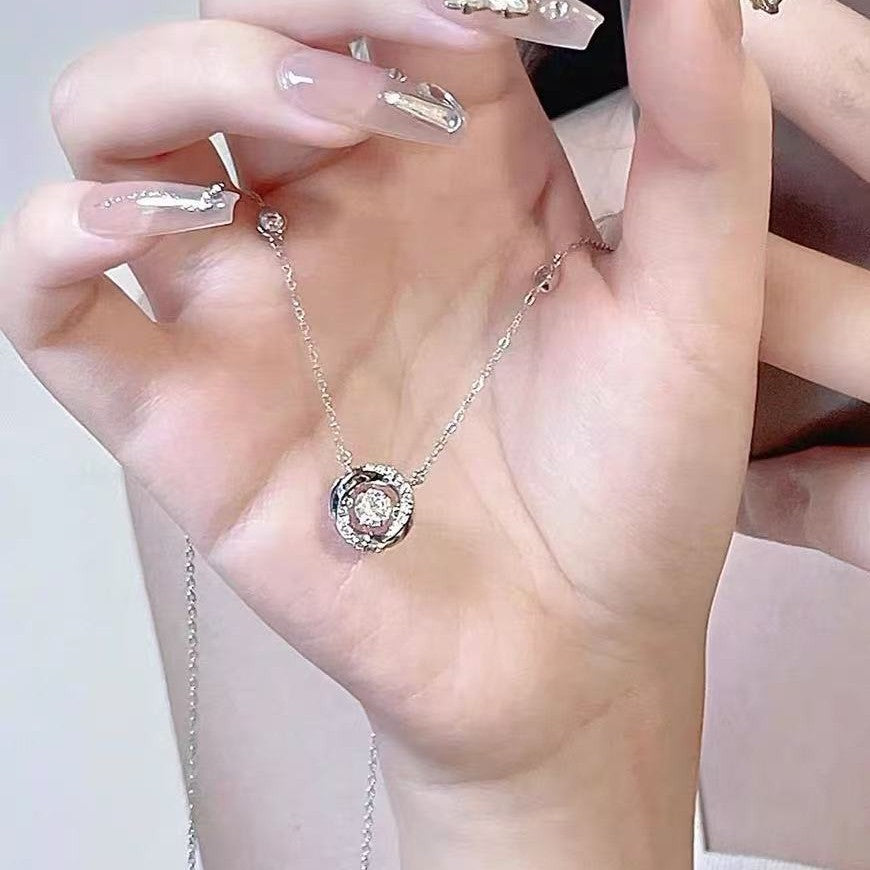 【人気】s925銀モビウスリングネックレス 女 動く心 シンプル 高級感 バレンタインデーギフト おしゃれ