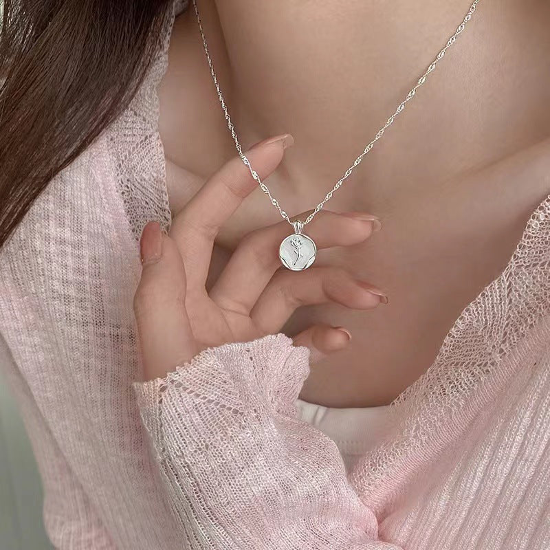 925純銀チューリップネックレスオリジナル高級感ショールディングネックレス女性轻奢