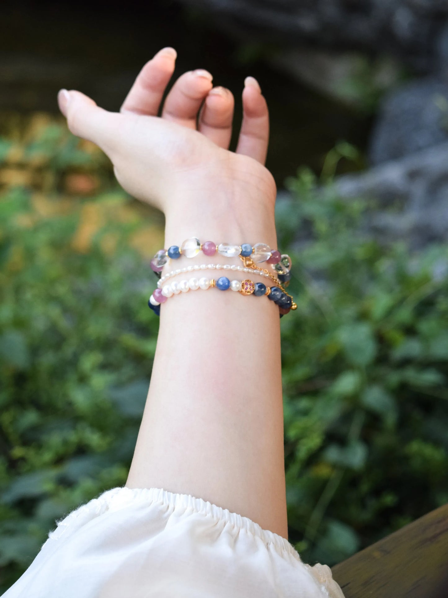 「満庭芳」ブルー×ピンク ブルーキヤナイト 桃花運 天然石ブレスレット
