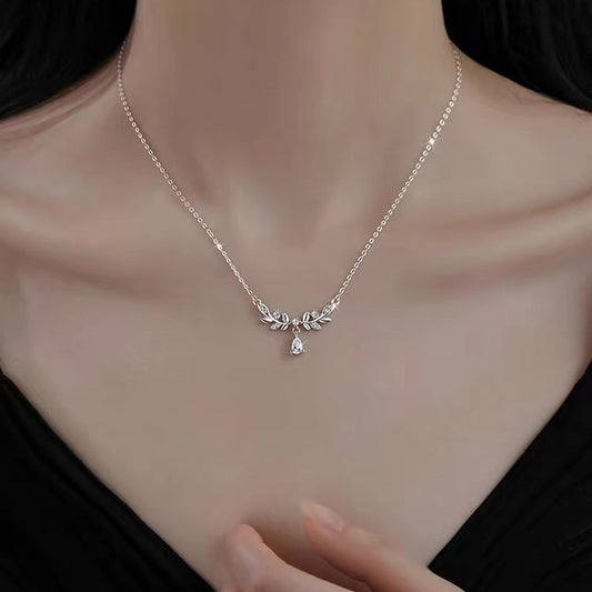 925シルバー麦わらネックレスレトロデザイン高級感の小柄なネックレス女性用アクセサリー