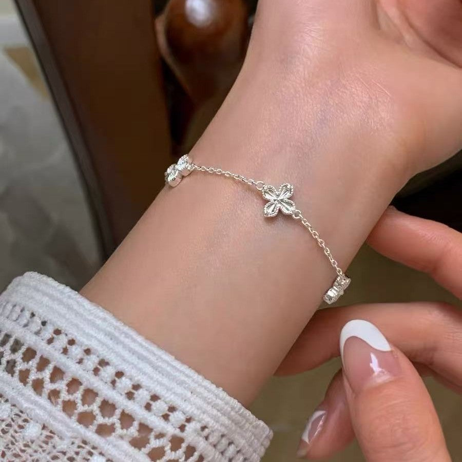 925純銀ラッキークローバーブレスレット轻奢高級感女性用