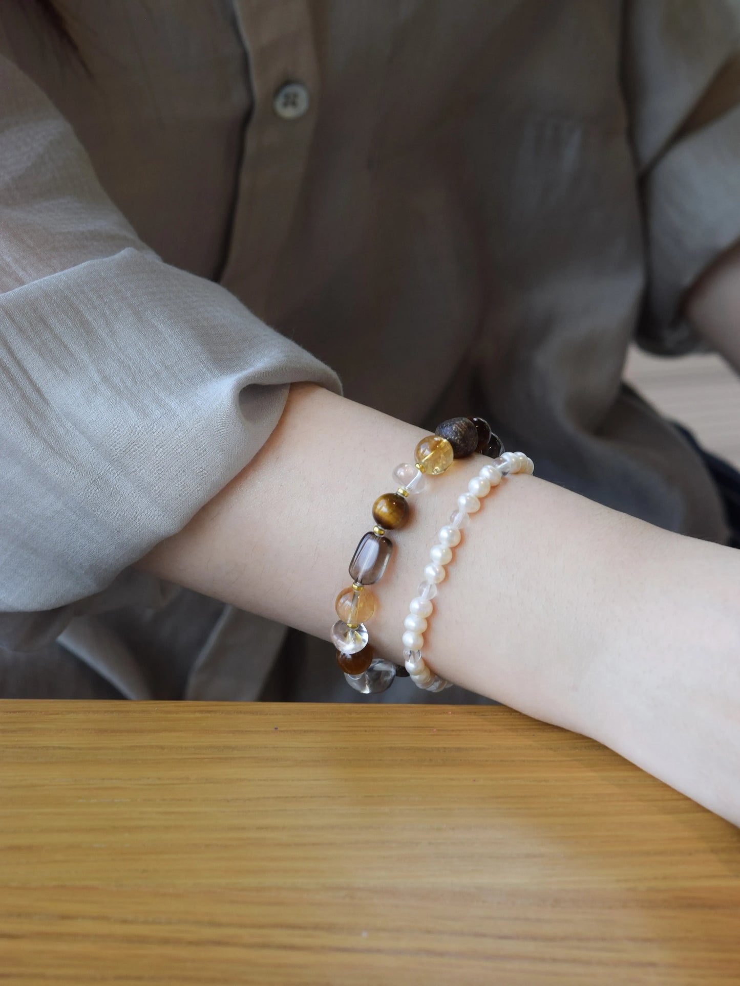 「月眠沙渚」ドンタクリスタル マラードカラー 天然石ブレスレット 個性派
